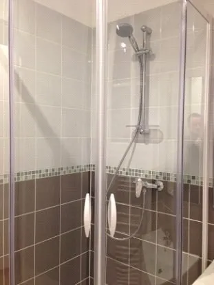 Douche de l’appartement refait